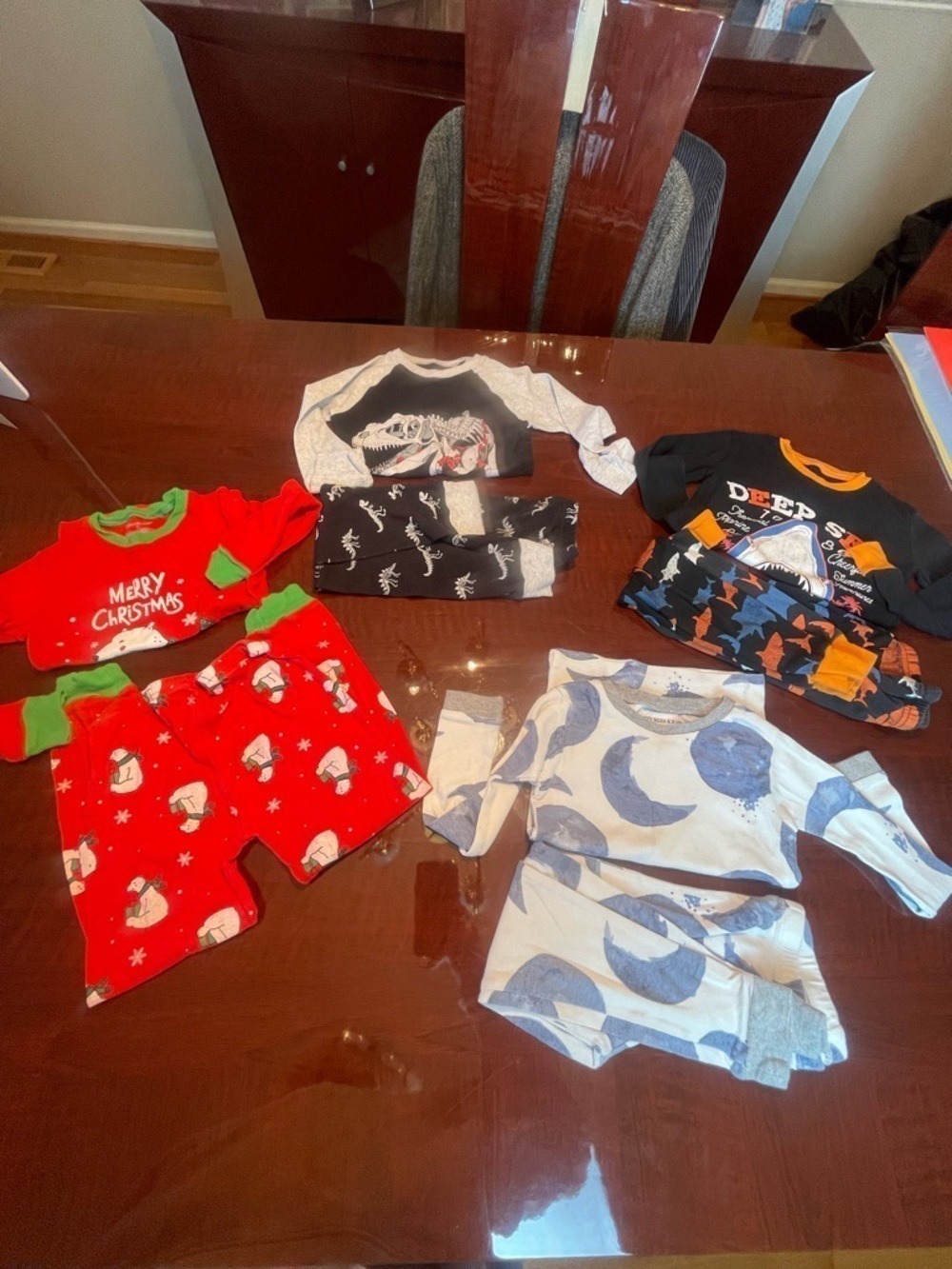 Bundle of 4 boy’s cotton pajamas Size 5T